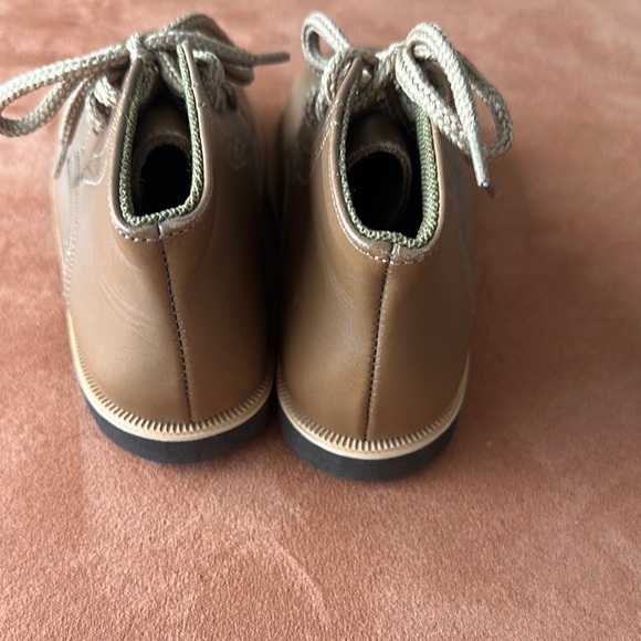 Adelisa & Co. Paseo Brown Leather Boots, size 25, US 8.5 - Picture 3 of 5